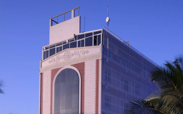 Sunray Hotel