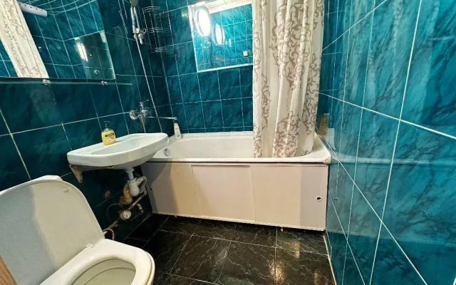 Apart Saray на улице Народного Ополчения 8