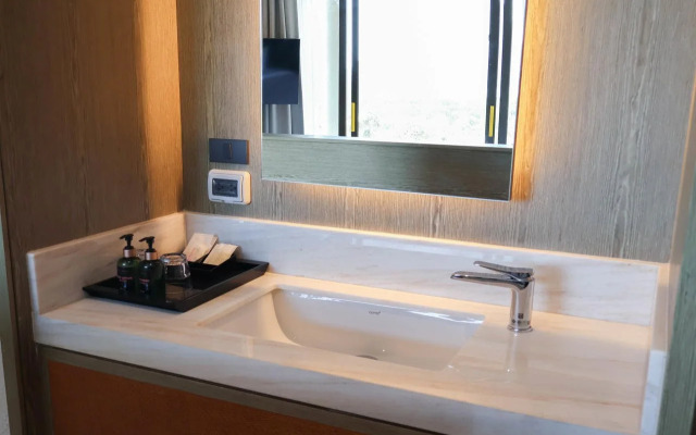 Beyond Skywalk Nangshi