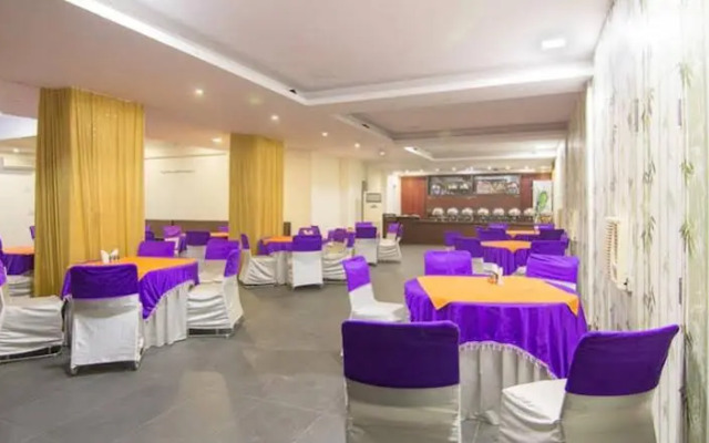 Hotel Palm Tree Palam Vihar