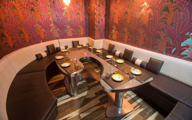OYO 2353 Hotel Deep