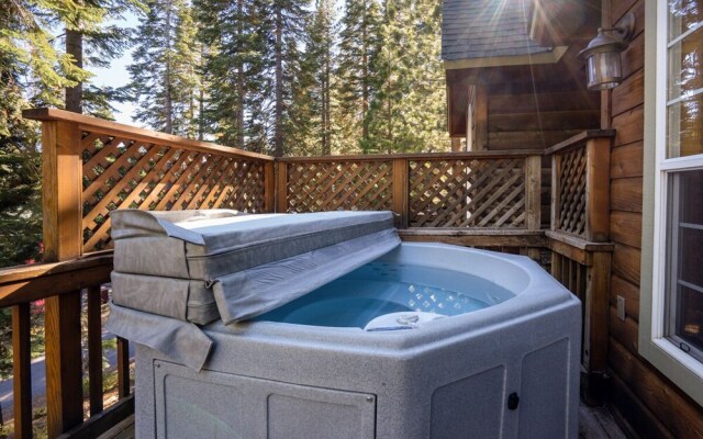 North Shore - Carnelian Charm