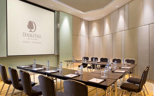 DoubleTree by Hilton Jakarta - Diponegoro