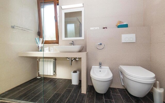 Nice Home in Kastel Stafilic With Wifi and 5 Bedrooms