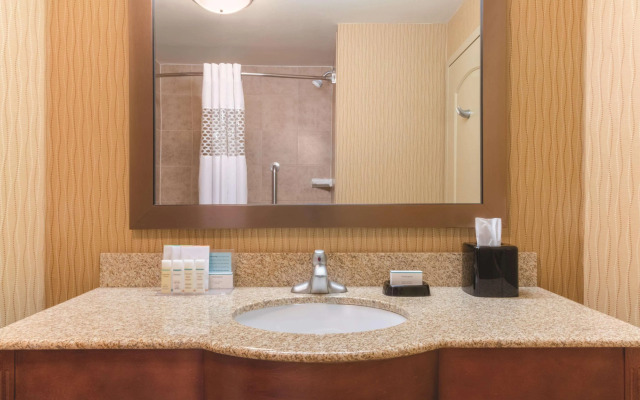 Hampton Inn by Hilton Edmonton/South, Alberta, Canada