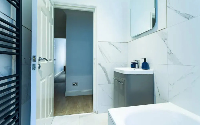 Brighton Blissful Retreat by the Sea