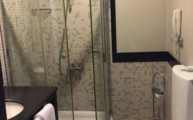 Village Park Resort & Spa