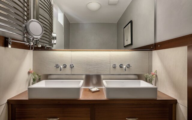 Villa 7 Masterwork Contemporary