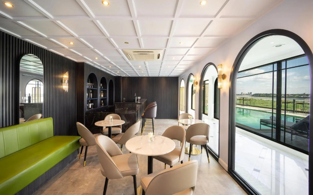 Eastin Hotel Vientiane