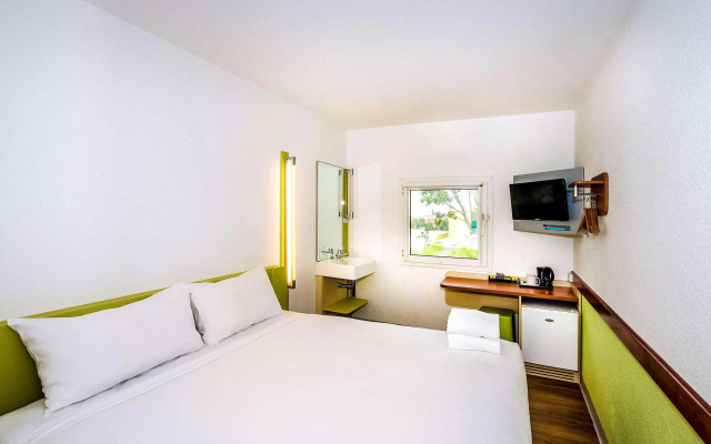 Ibis Budget St Peters