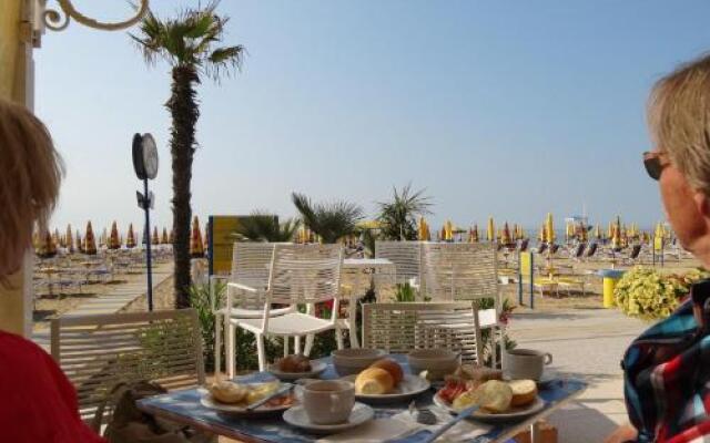Hotel Strand