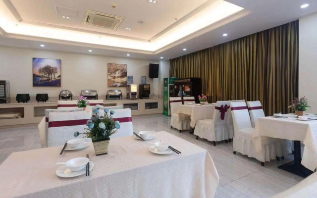 Vienna 3 Best Hotel(维也纳3好酒店(兴化市政府店))