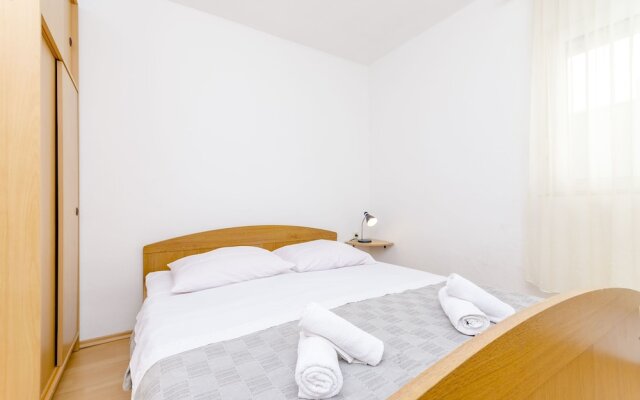 Apartments Zvonko
