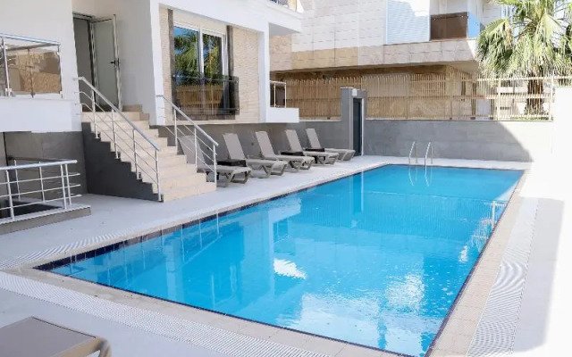 Livia Luxury Apart Hotel