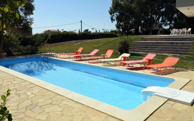 Absolute Villa by Stylish Stays