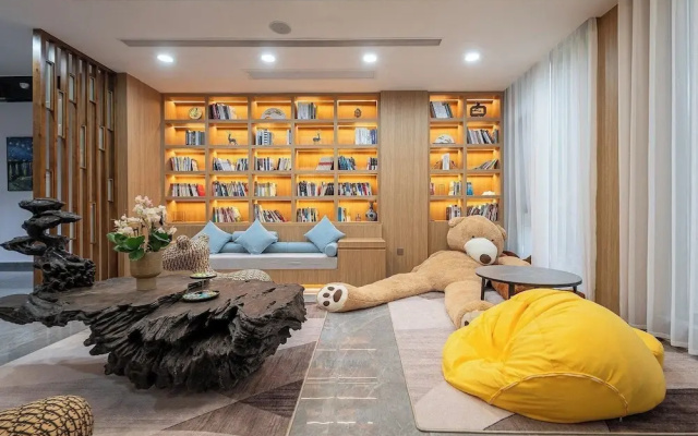 Z HOTEL - Qingchengshan