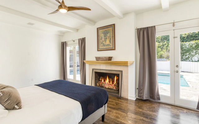 Valentino by AvantStay | Luxury Hollywood Mansion, Los Angeles