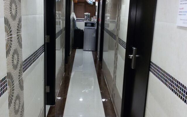 Tom's Guest House