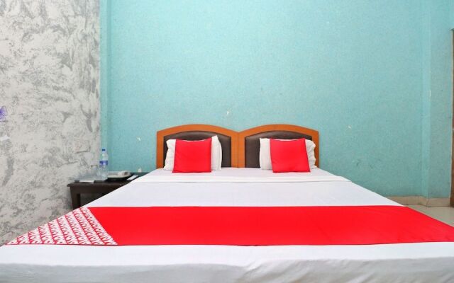 OYO 27012 Hotel Sk Residency