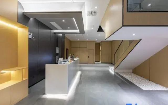IDJ i Electronic Sports Hotel (Shanghai Jindu Road)