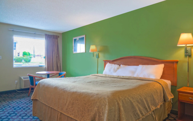 Economy Inn By OYO Ashburn