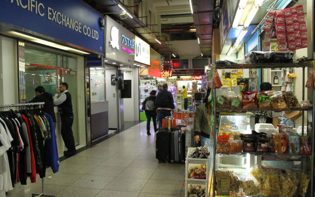 1ST Homestay - HK Taiwan Hostel