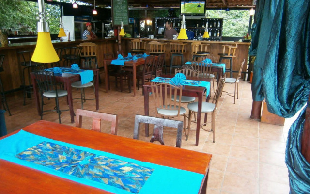Hotel La Colina