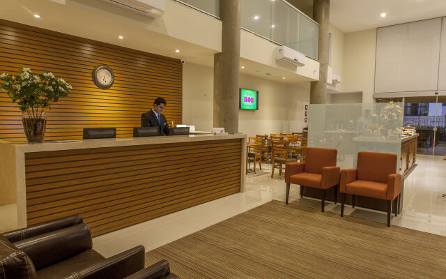 São Carlos Marklin Suítes