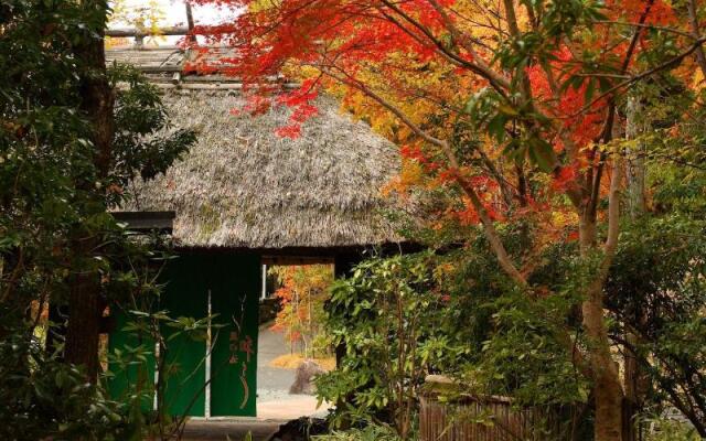 Kurokawa Onsen Satonoyu Waraku