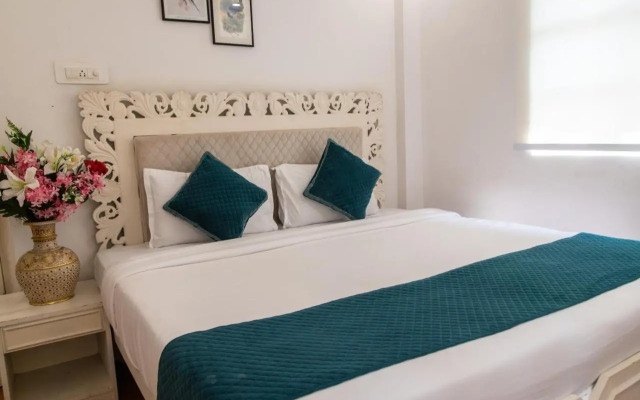 CherryStay Holiday Resort Candolim Beach
