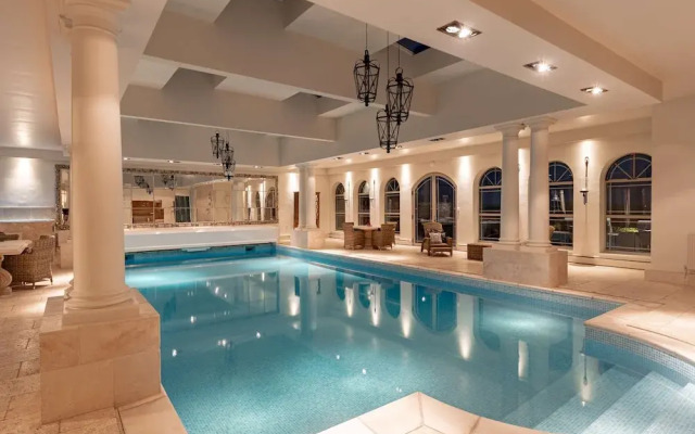 Host Stay Hillhampton House
