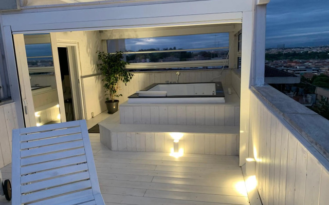 SuiteFrattini Private Spa Rooftop