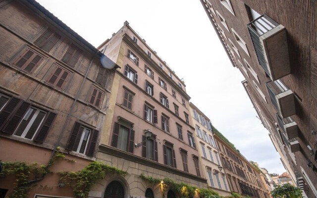 Piazza di Spagna Apartments