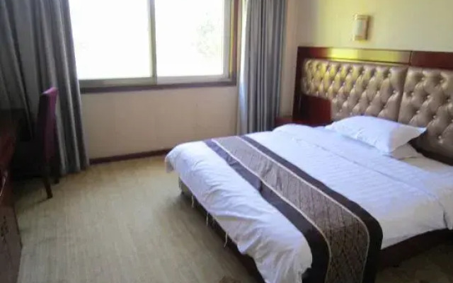 Fubainian Business Hotel