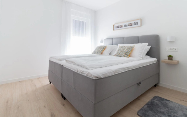 Villa Crystal Aenona