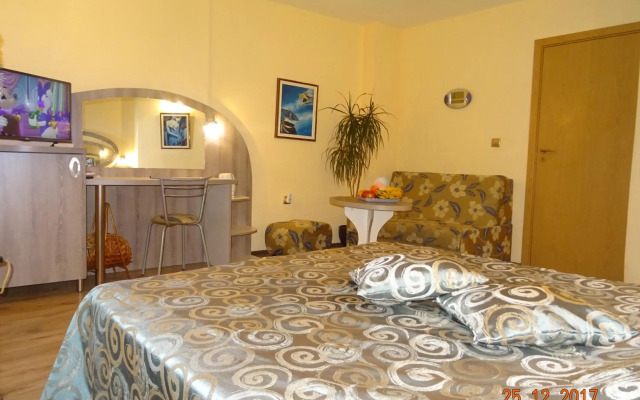 Hotel Color