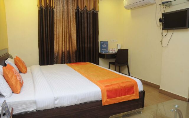 OYO 2808 Hotel Orange Inn