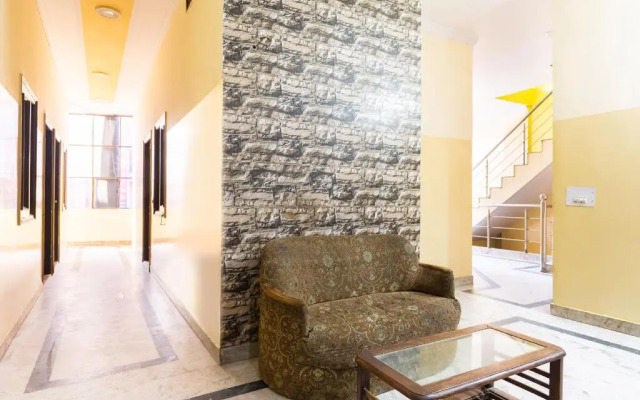 Star Lodge By OYO Rooms