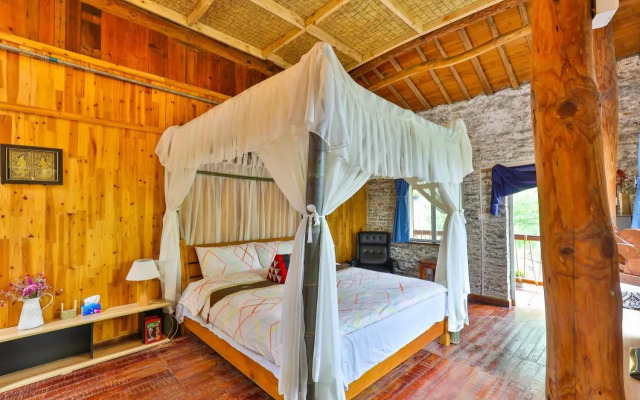 Om Yoga Resort