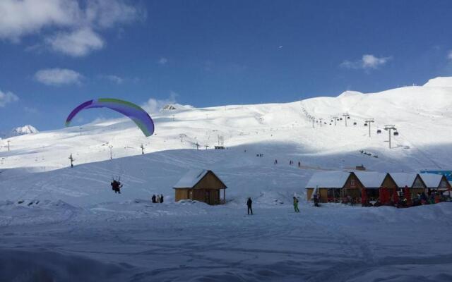 Duplex Apartment in New Gudauri near Gondola
