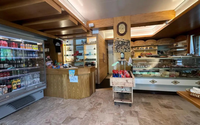 Hotel Dolomiti Des Alpes