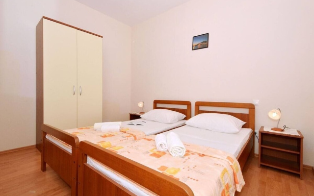 Apartments Sima