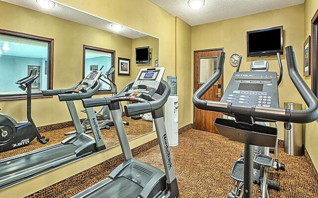 Holiday Inn Express Hotel and Suites Marysville by IHG