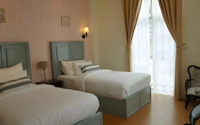 Nai Suan Bed and Breakfast