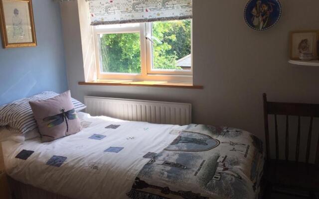 Lous B&B