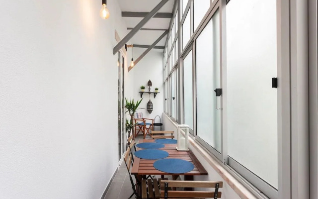 Alfama Spacious 2-Bed Near Feira Da Ladra