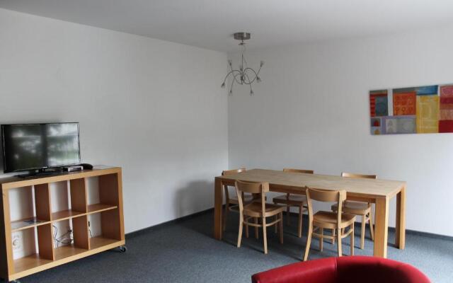 Face Aparthotel