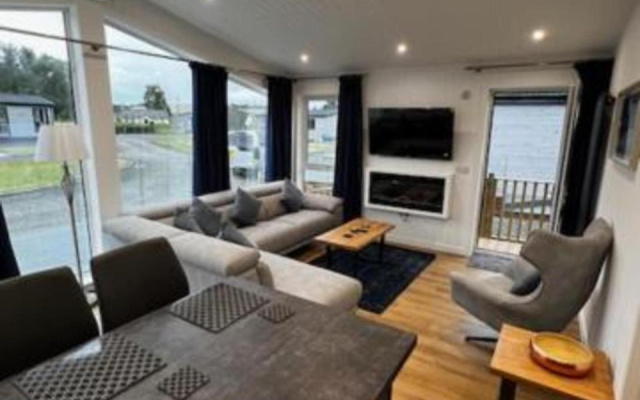 Silverwood Luxury Lodge Resort