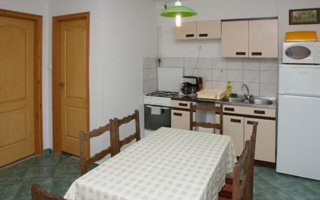 Páratlan Apartmanház