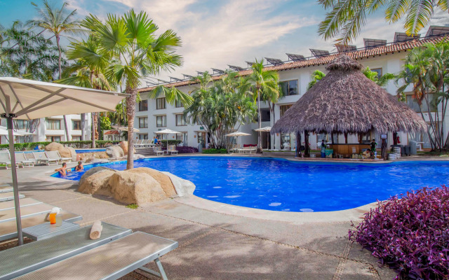 Plaza Pelicanos Club Beach Resort All Inclusive